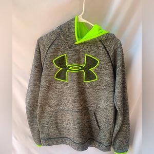 Under Armour Youth Boys XL hoodie. Excellent shape.